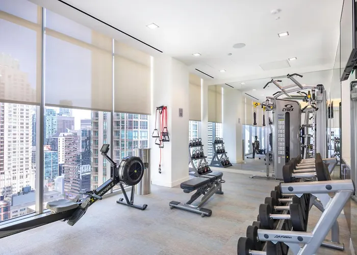 River N 1br W Gym Pool Nr Magnificent Mile Chi-125 *